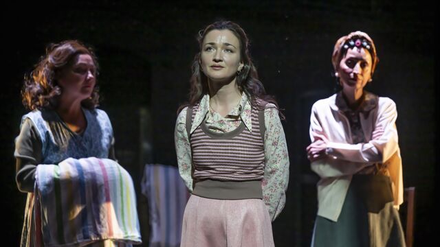 THEATRE REVIEW: Tradition doesn't survive the passing of time