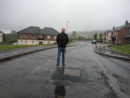 Concerns over unfinished roads at new Lagmore development