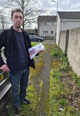 Councillor calls for streets to be better maintained in Twinbrook