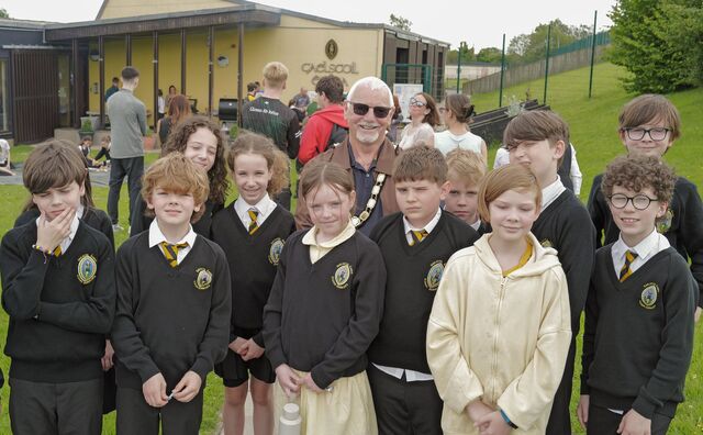 GALLERY: Gaelscoil Éanna welcome new Mayor to school barbecue 
