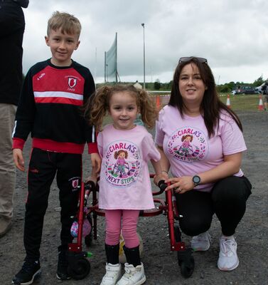 Lámh Dhearg juveniles and Glendale Imps join forces in cycling fundraiser for Ciarla Herron