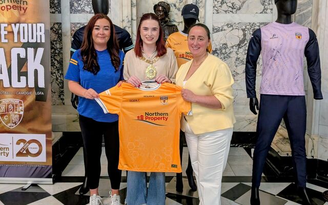 Antrim Ladies take over Belfast City Hall for historic championship launch