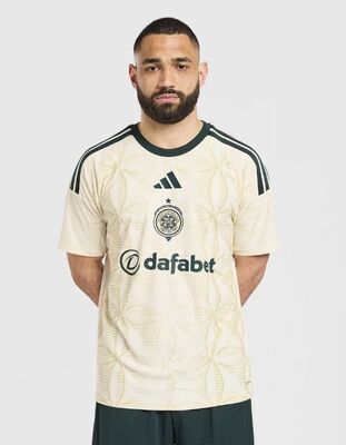 CELTIC STORIES: You want exciting players and a strong team? How about a  new third kit instead?