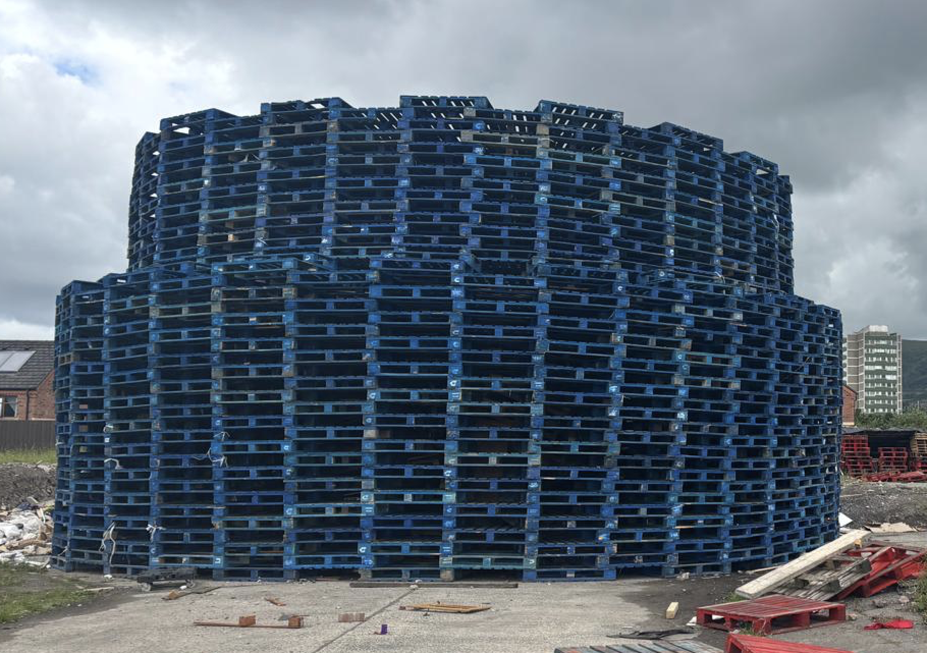 FLASHPOINT: The ‘asbestos boney’ in South Belfast adds more blue pallets by the day