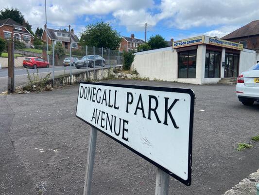 Street signs that include Irish will be vandalised, TUV councillor warns