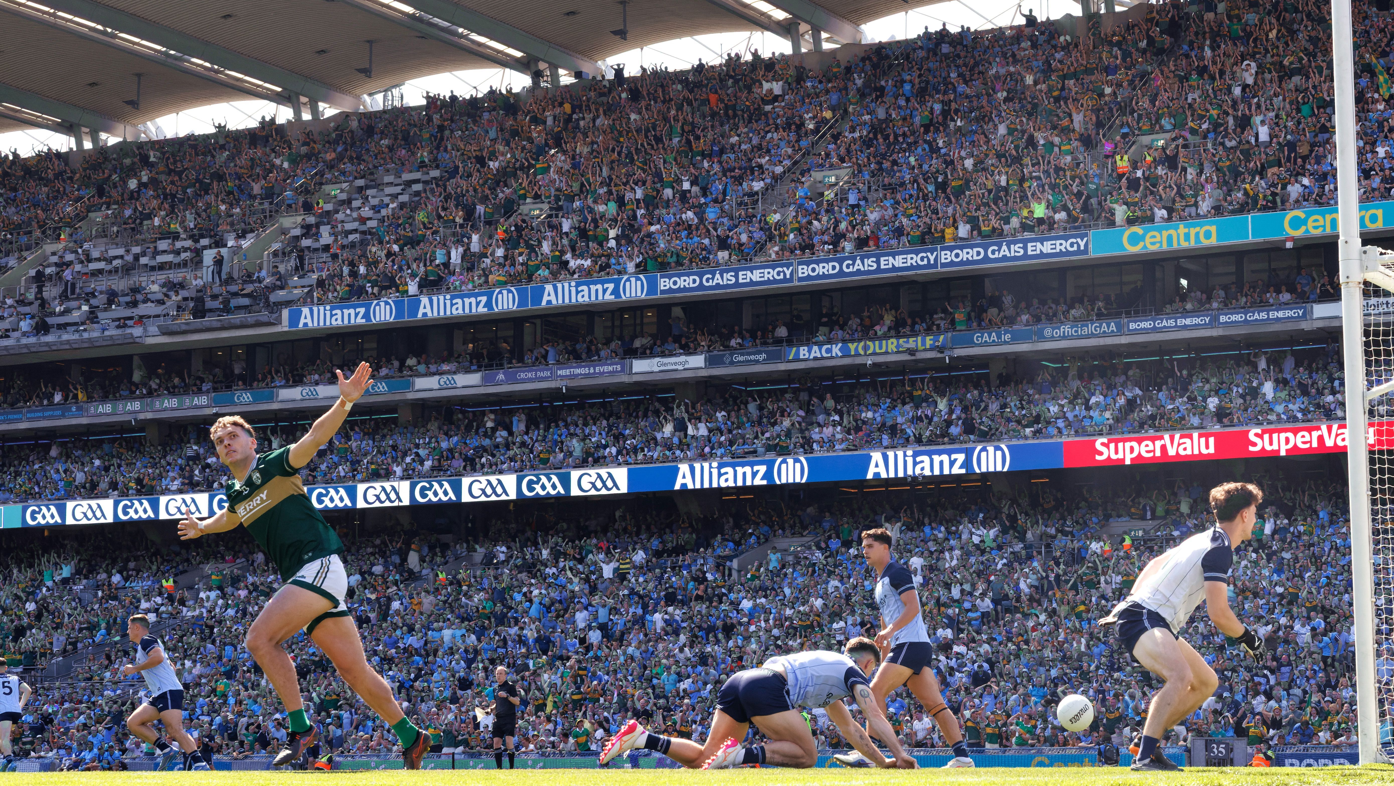 DISTRESSED DUBS: Kerry see off Dublin on Sunday, with a little help from some disputed decisions 