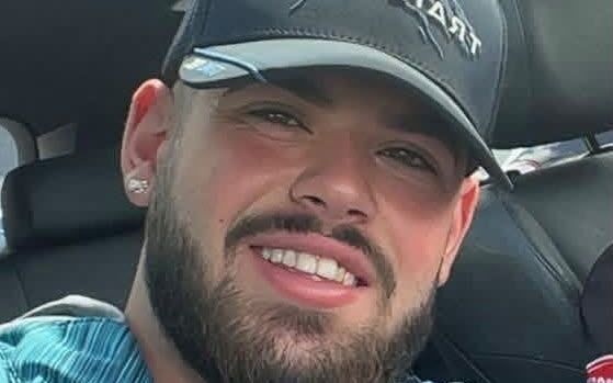 'My heart is broken': Cousin's tribute to Poleglass man after tragic crash