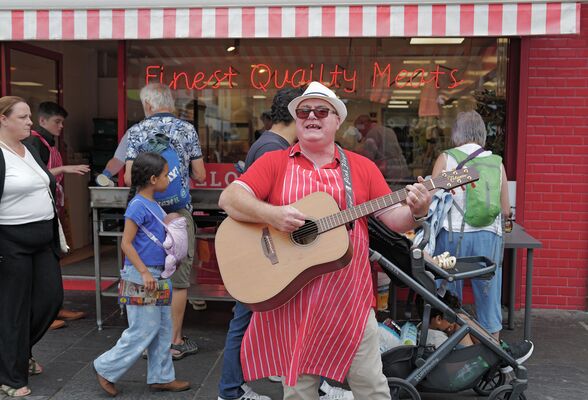 WATCH: Music and dance as Belfast embraces the Fleadh