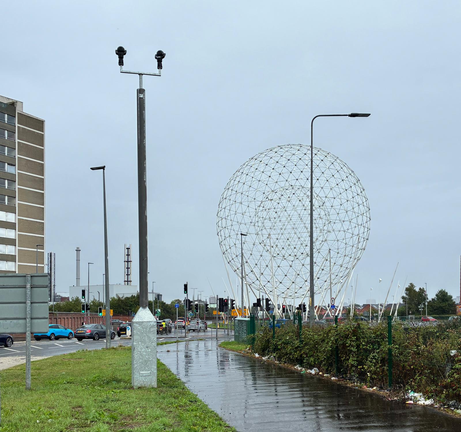 CCTV: Broadway roundabout 