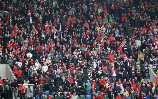 Traffic disruption as Reds and Blues meet at Windsor this evening