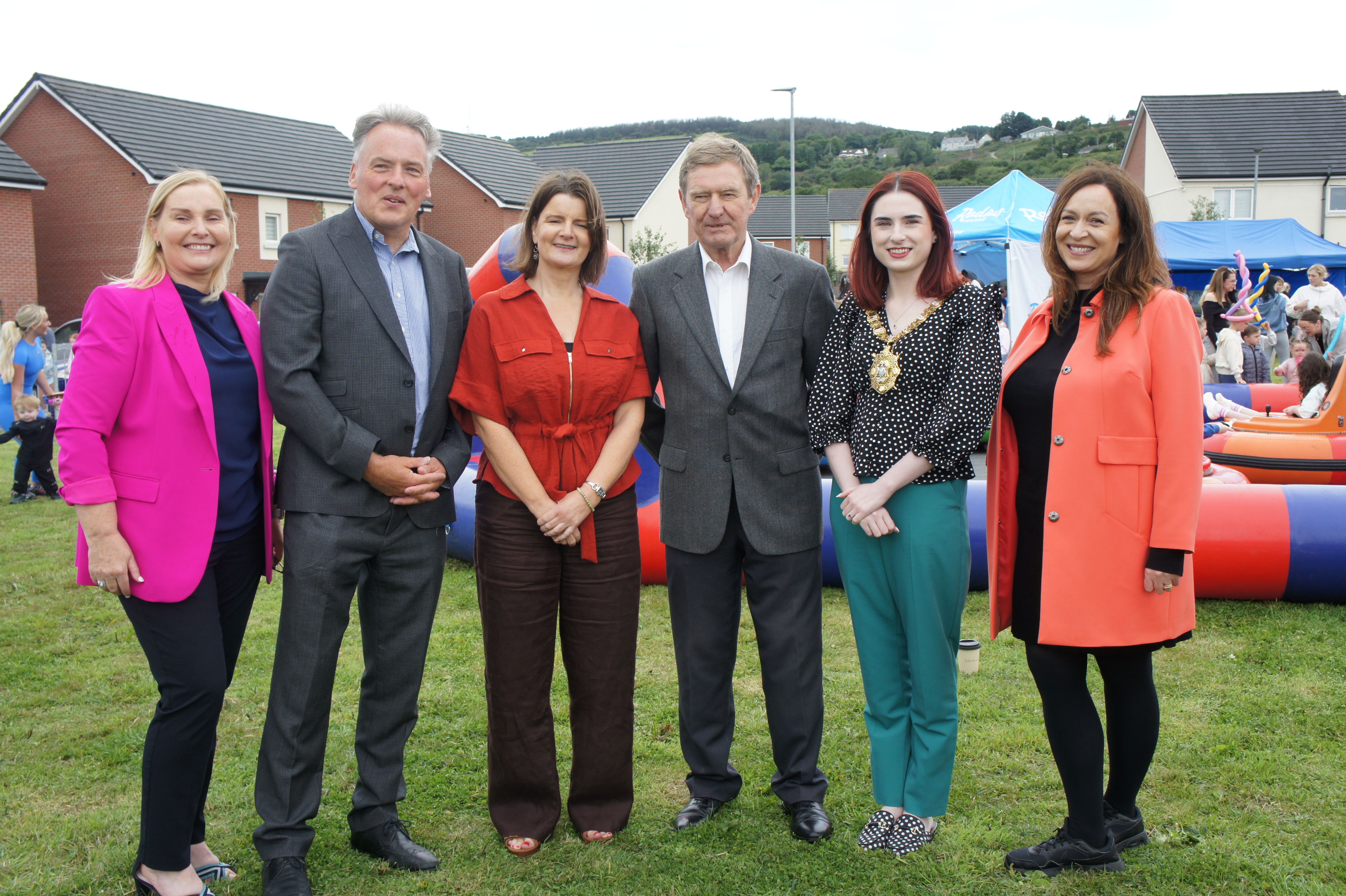 Anita Conway (Radius Housing) John McLean (Chief Executive, Radius Housing) Loma Wilson (Radius Housing) Jim Ferguson (Toland House Properties) Lord Mayor Councillor Róis-Máire Donnelly and Denise Quinn (Radius Housing)