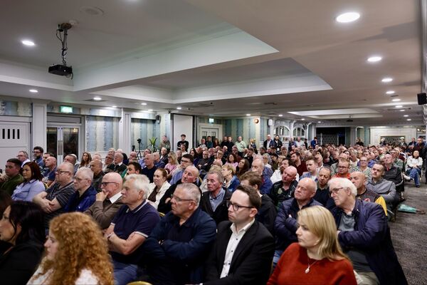 Belfast meeting hears 'huge support' for people of Garvaghy Road 