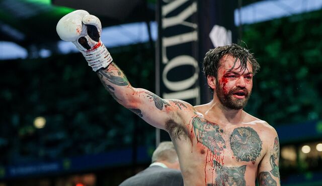 BOXING: Brave McKenna stopped by TKO in Taylor undercard