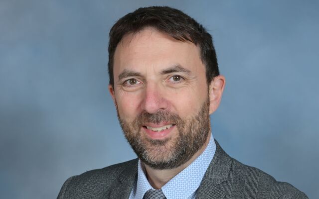'Guth an Ghaeloideachais in áit nach raibh sé roimhe' ar an rud is tábhachtaí do Dhiarmaid Ua Bruadair ina ról úr