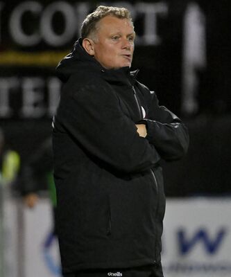 SOCCER: Magilton demands a reaction as managerless Glentoran visit Solitude