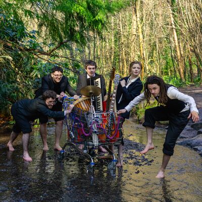 Singil úr a mheascann reggae agus snagcheol – i nGaeilge!