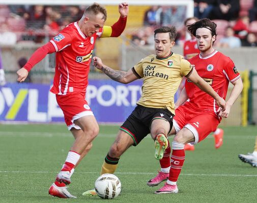 Soccer: Reds defensive frailties exposed in defeat to Glens