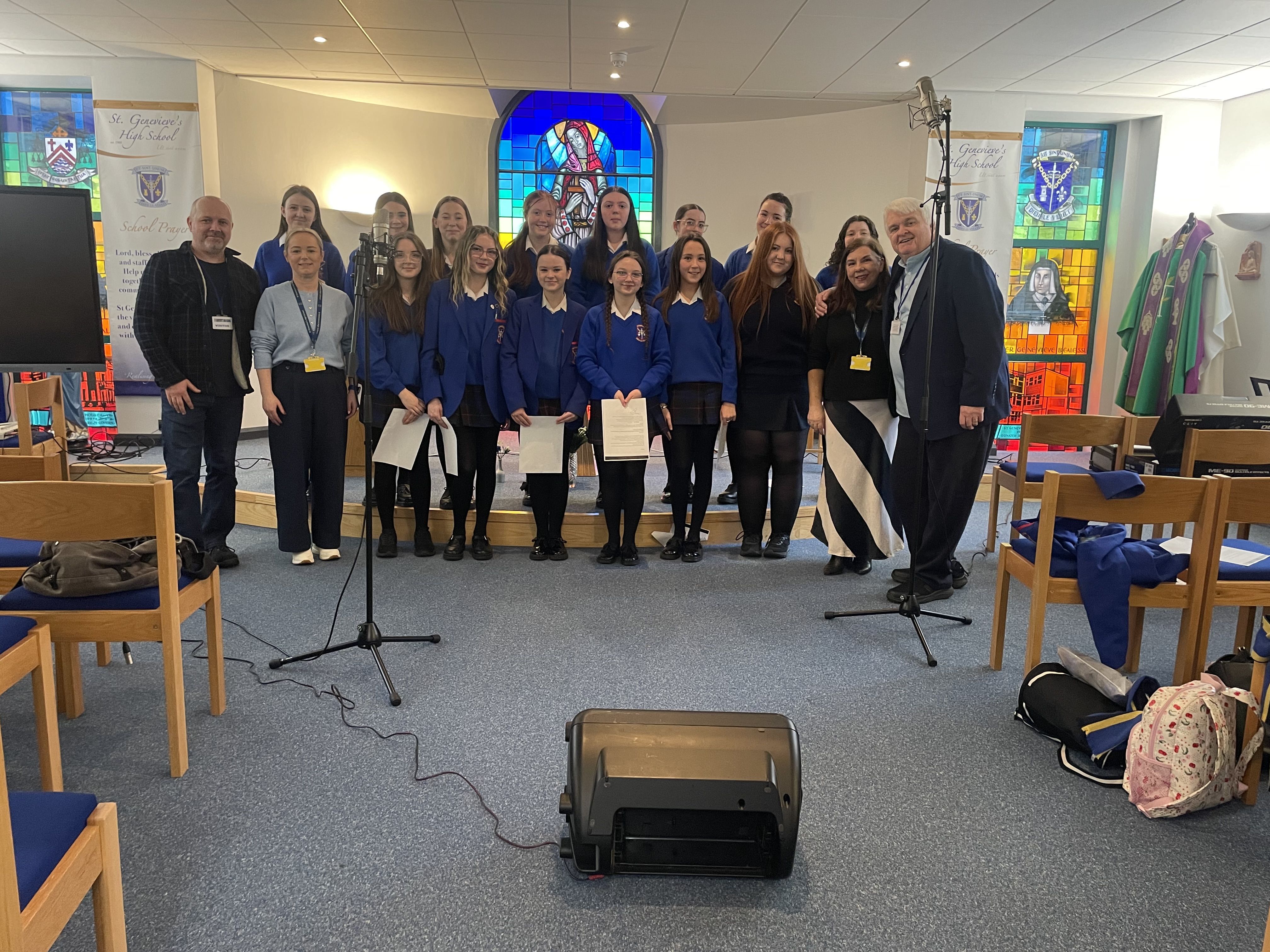 NEW TRACK: Alex Quinn with St Genevieve\'s pupils and teachers