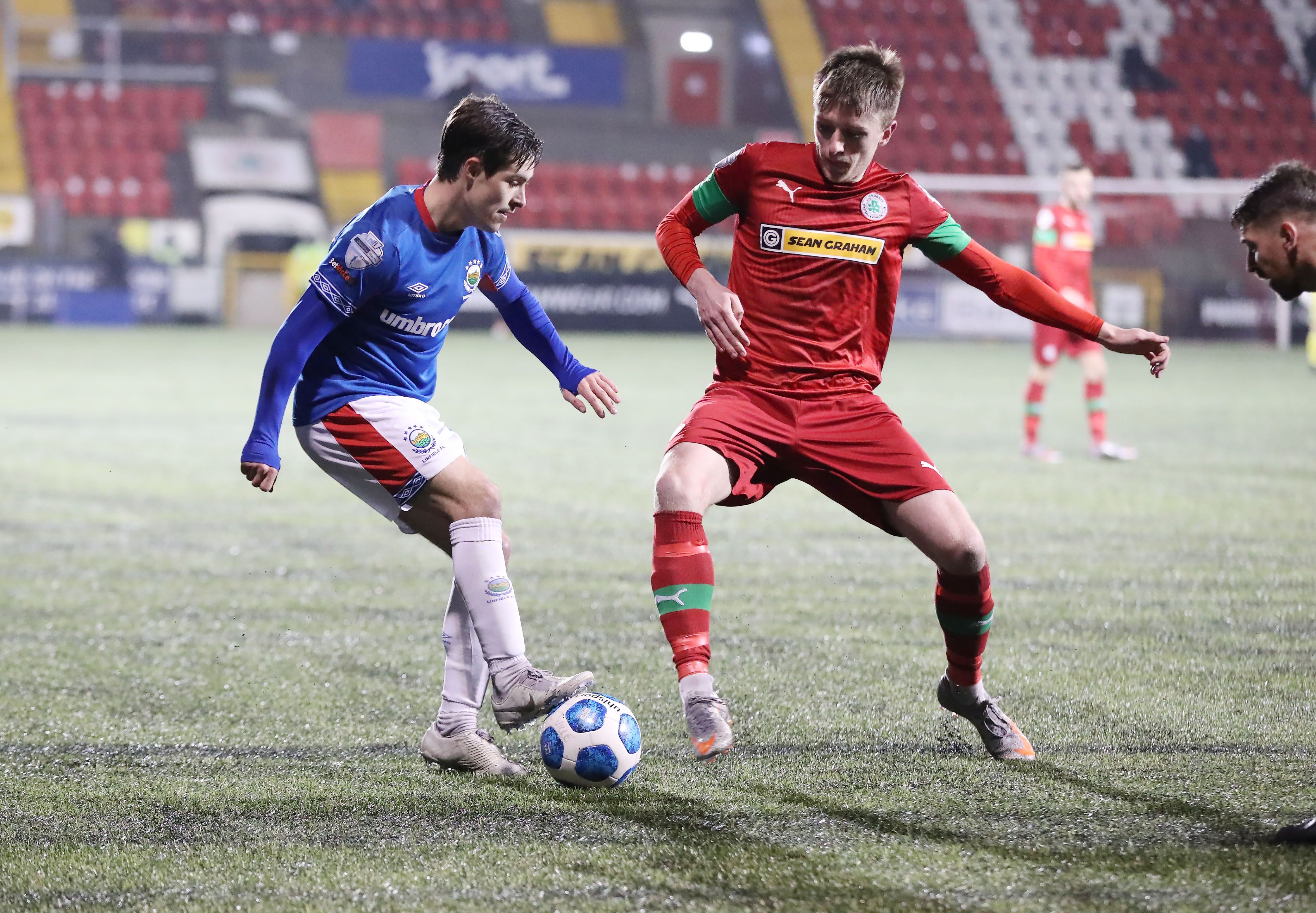 Ryan Curran challenges Jordan Stewart