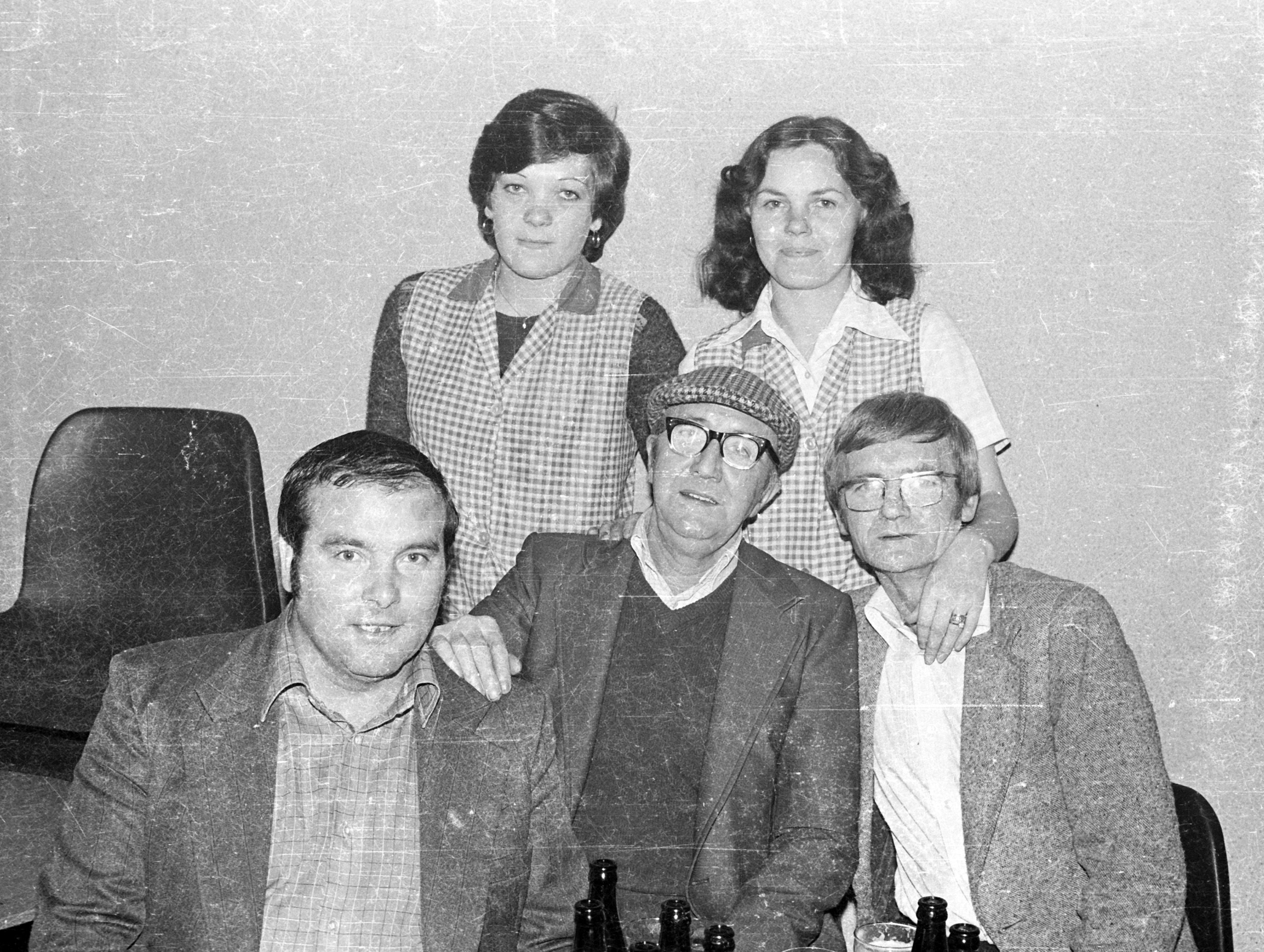 Katherine Stephenson, Bernie Leonard, Tommy McGuigan, Mick McQuade and Mickey Bennett at St Matthew's Social Club