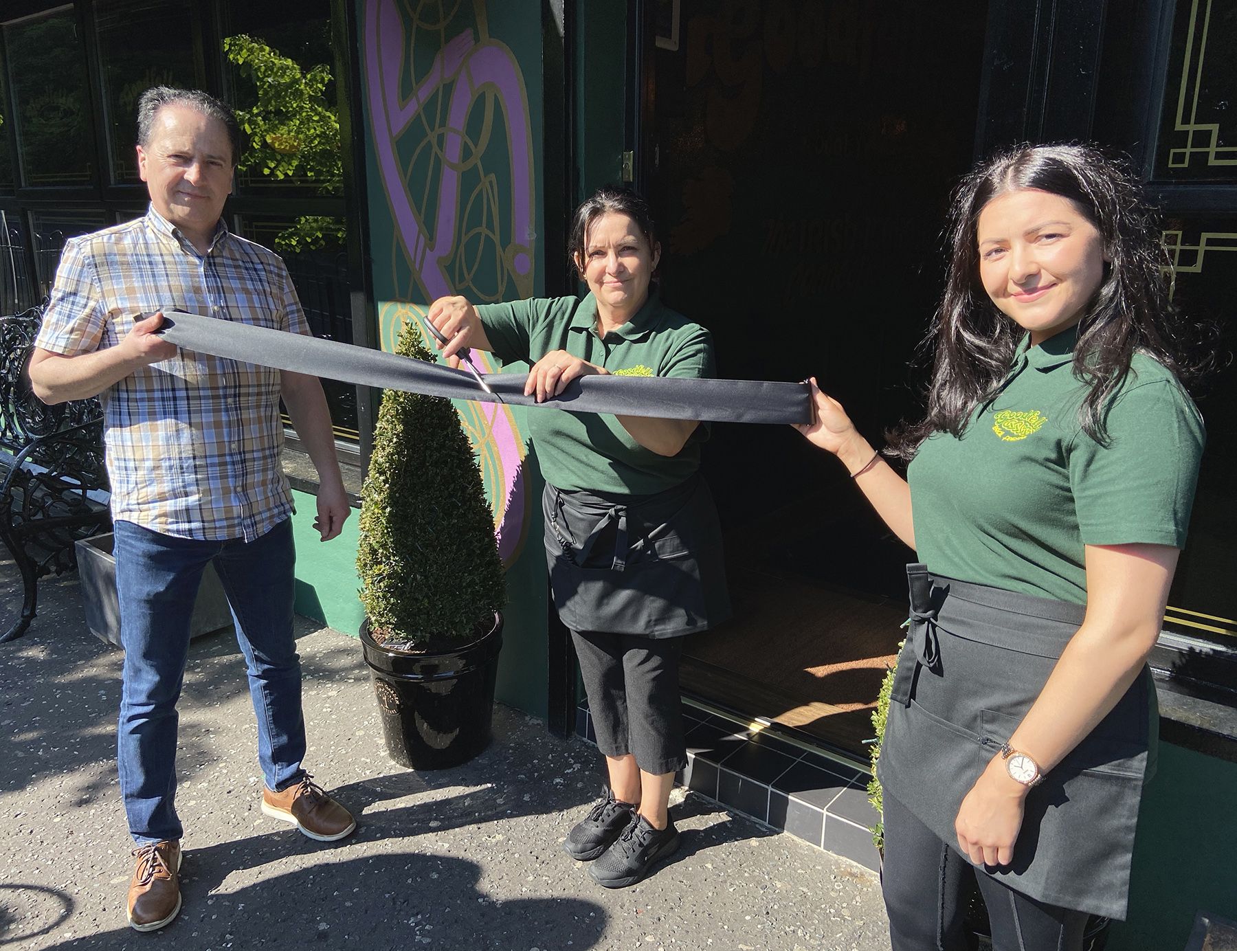 Caoilfhionn Nic Aimnhire from Goodfellas with Mum and Dad Kate and Ciarnán Mac Aimnhire