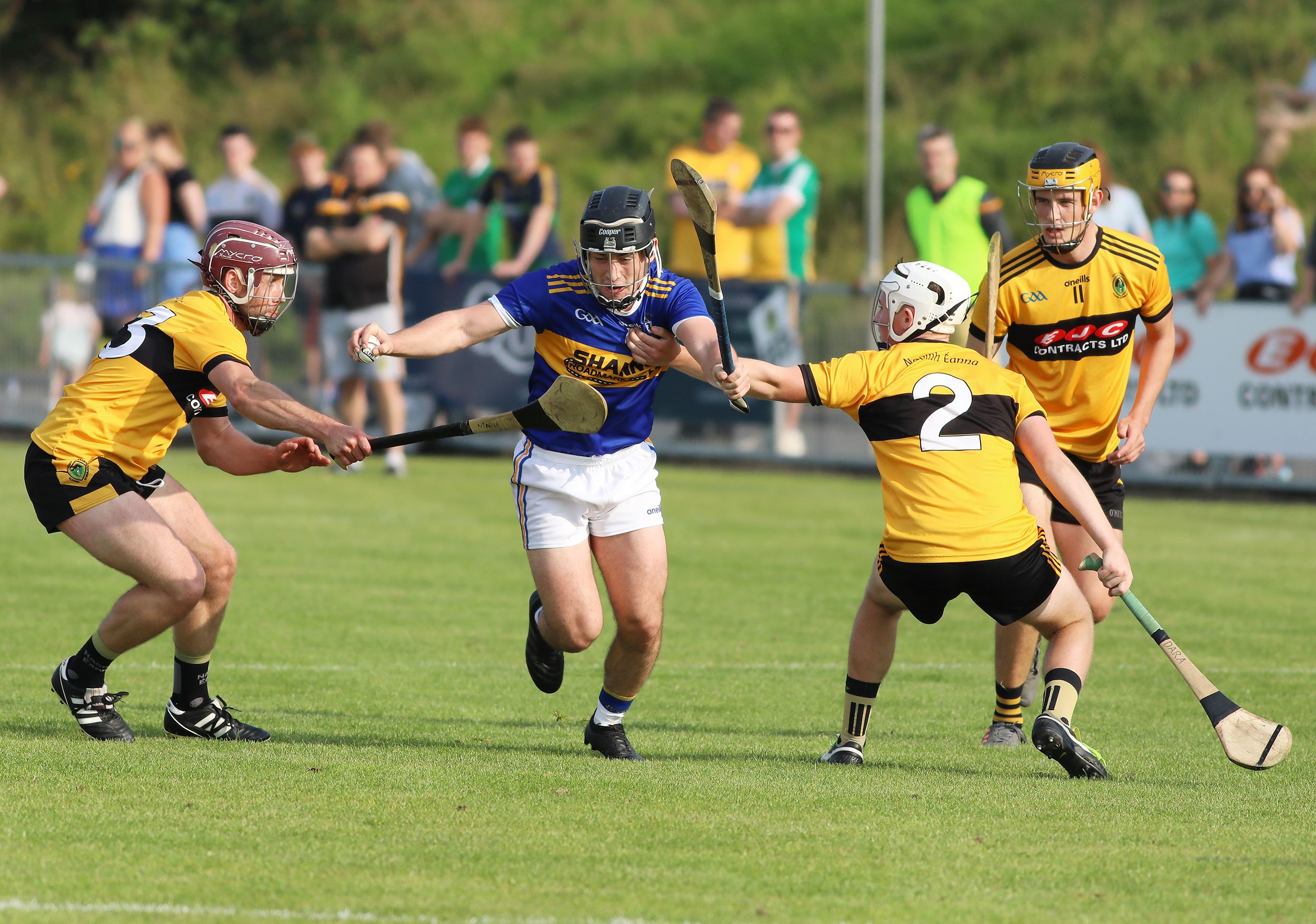 Conal Shannon bursts through the Naomh Éanna defence