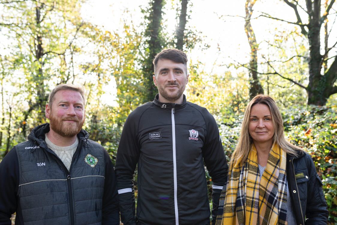 Photos by Theo Neal @ Inspiring_connections Oisín McVicker, Cllr Nichola Bradley and Tomas O'Neill of North Belfast Community Foodbank