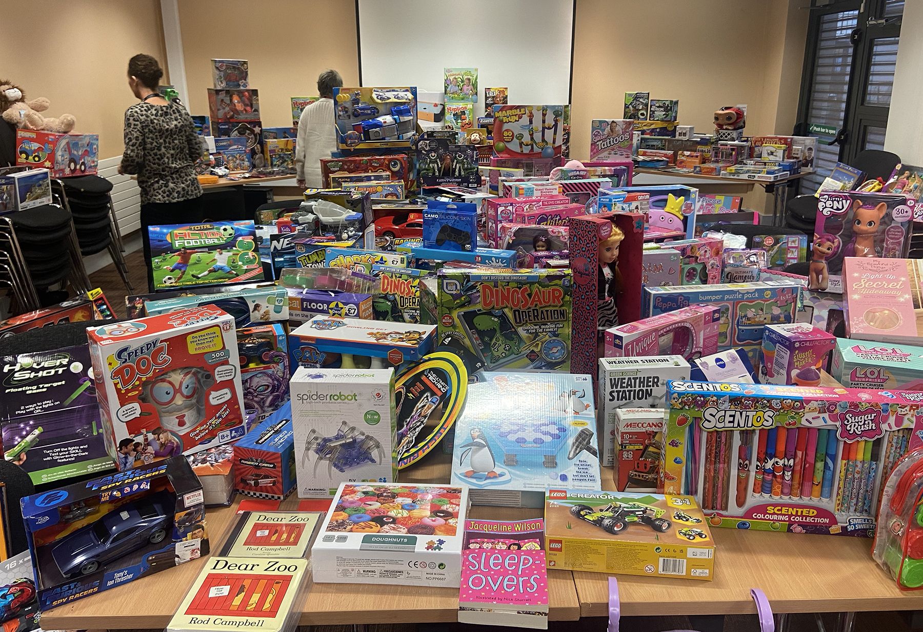 WATCH: Prezzies pour in for Lenadoon Toy Appeal