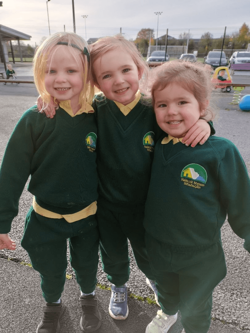 Sona sásta ag Naíscoil Bheann Mhadagáin 