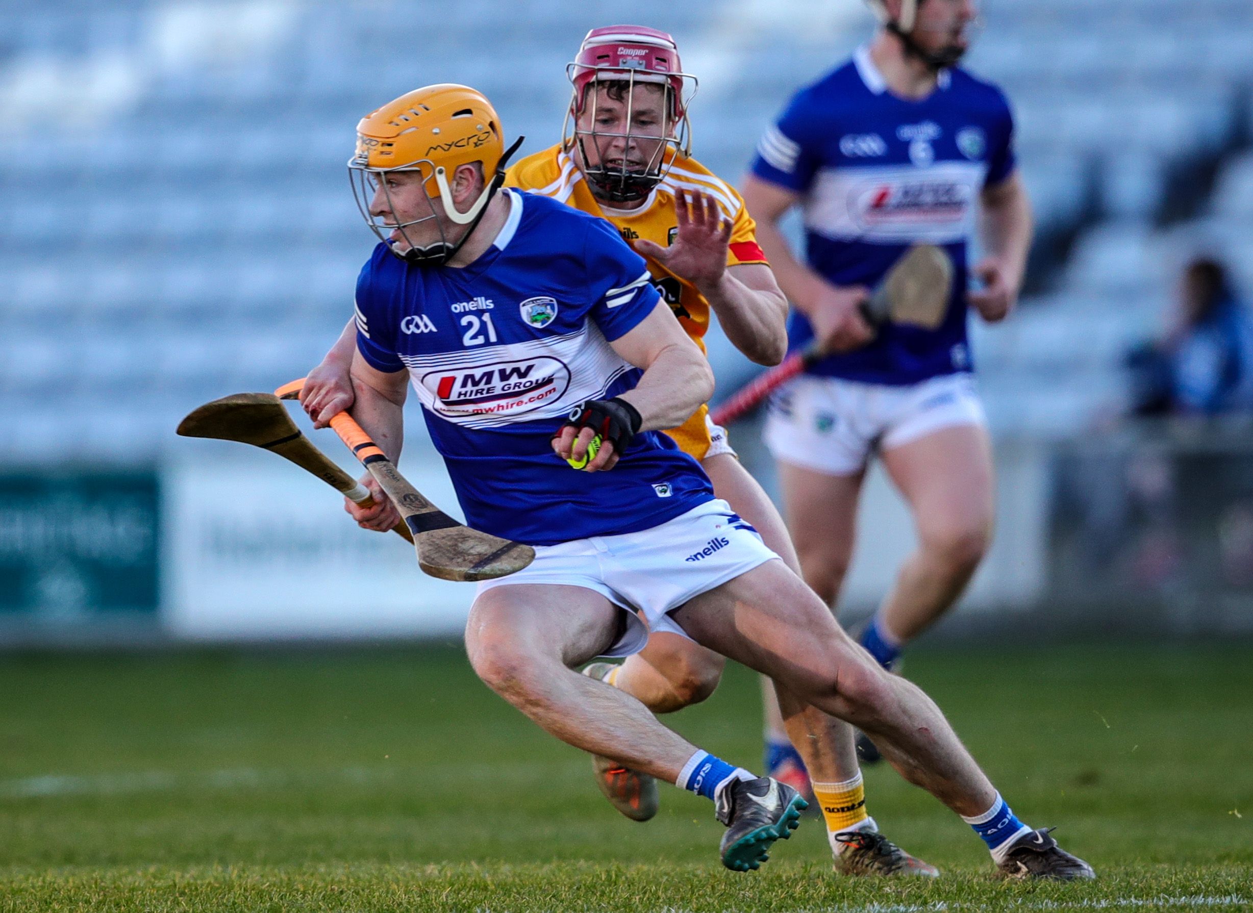 James Keyes steals a march on Daniel McKernan