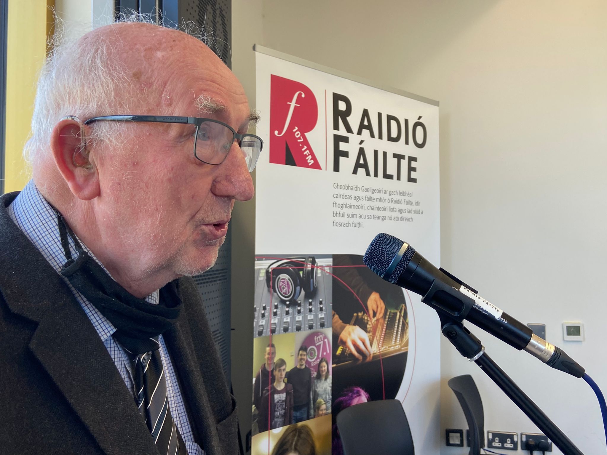 OSCAILTE: Séamus Mac Seáin addresses the official opening of the exhibition on the eighties battle for Irish language rights