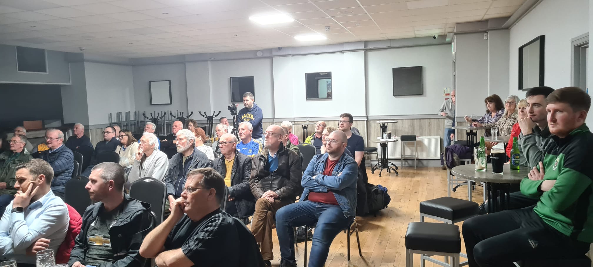 HISTORY: The crowd enjoyed the talk and some arranged to go on one of Liz's tours of Dublin