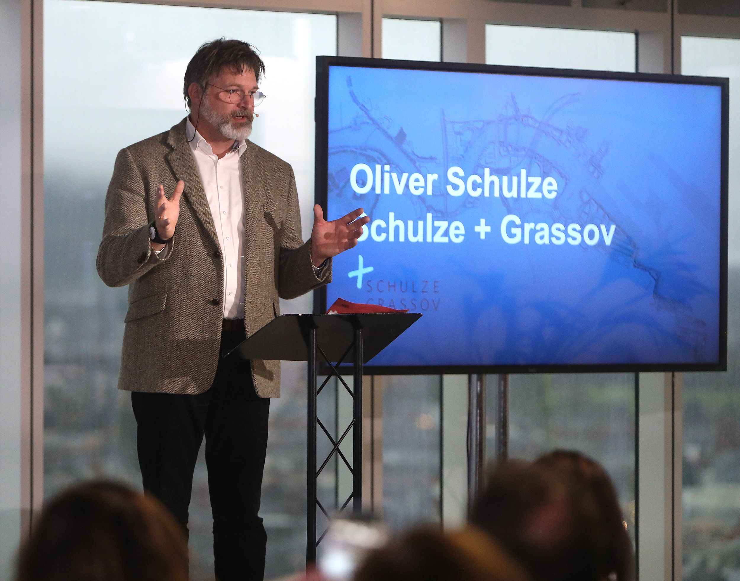 STARTING POINT: Oliver Schulze