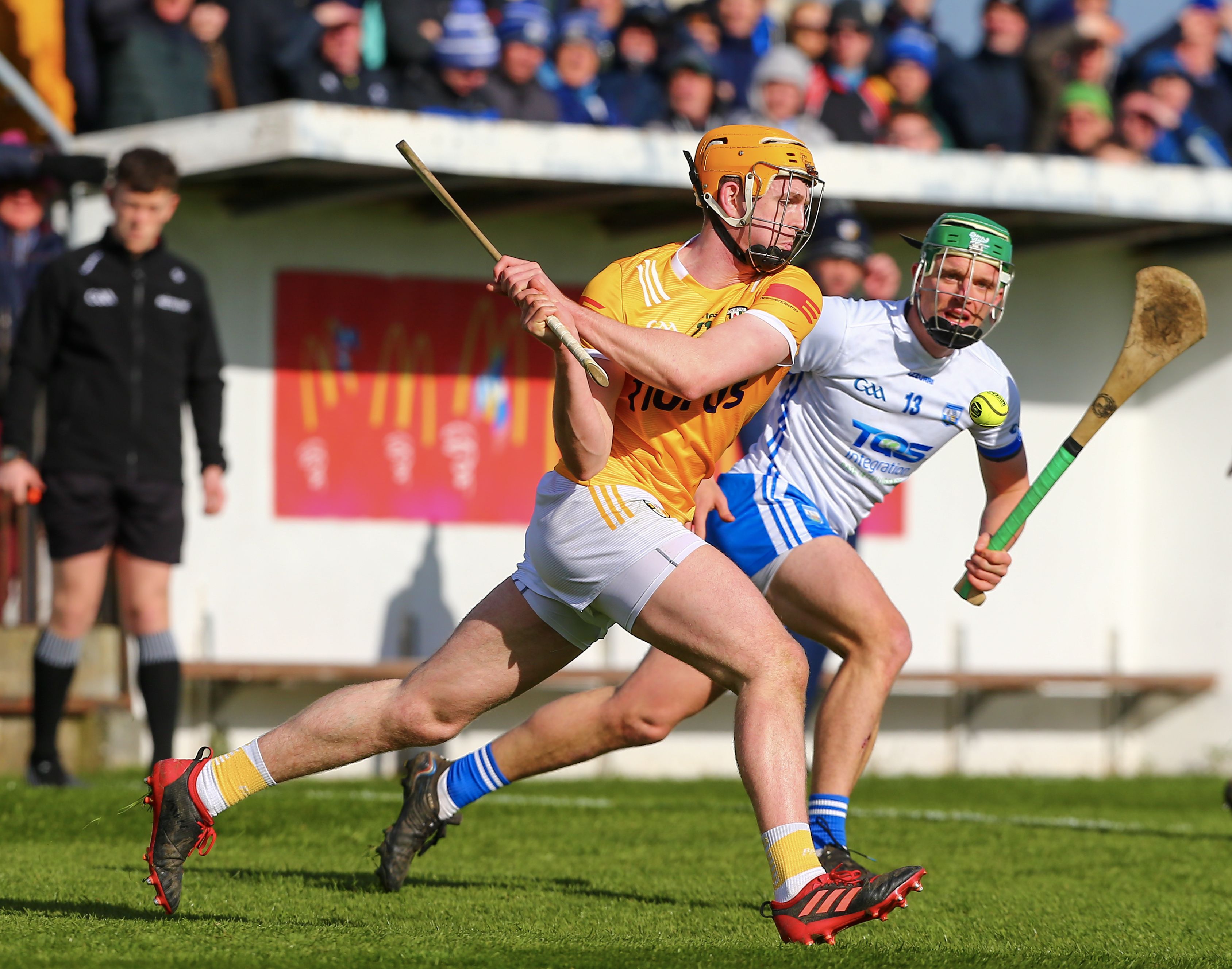 Niall O'Connor gets a pass away