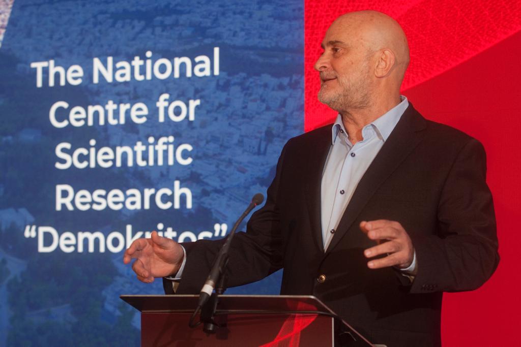 GREEK CONNECTION: Dr Georgios Nounesis, Chairman and Director of Greek National Centre for Scientific Research addresses the Gaoth Dobhair gathering