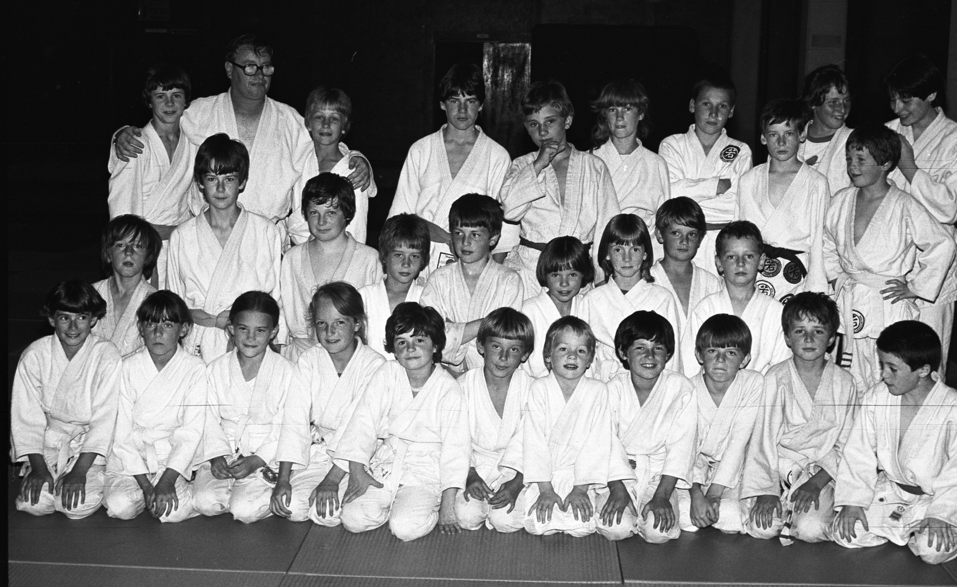 Scottish Judo coaching exhibition in Andersonstown Leisure Centre