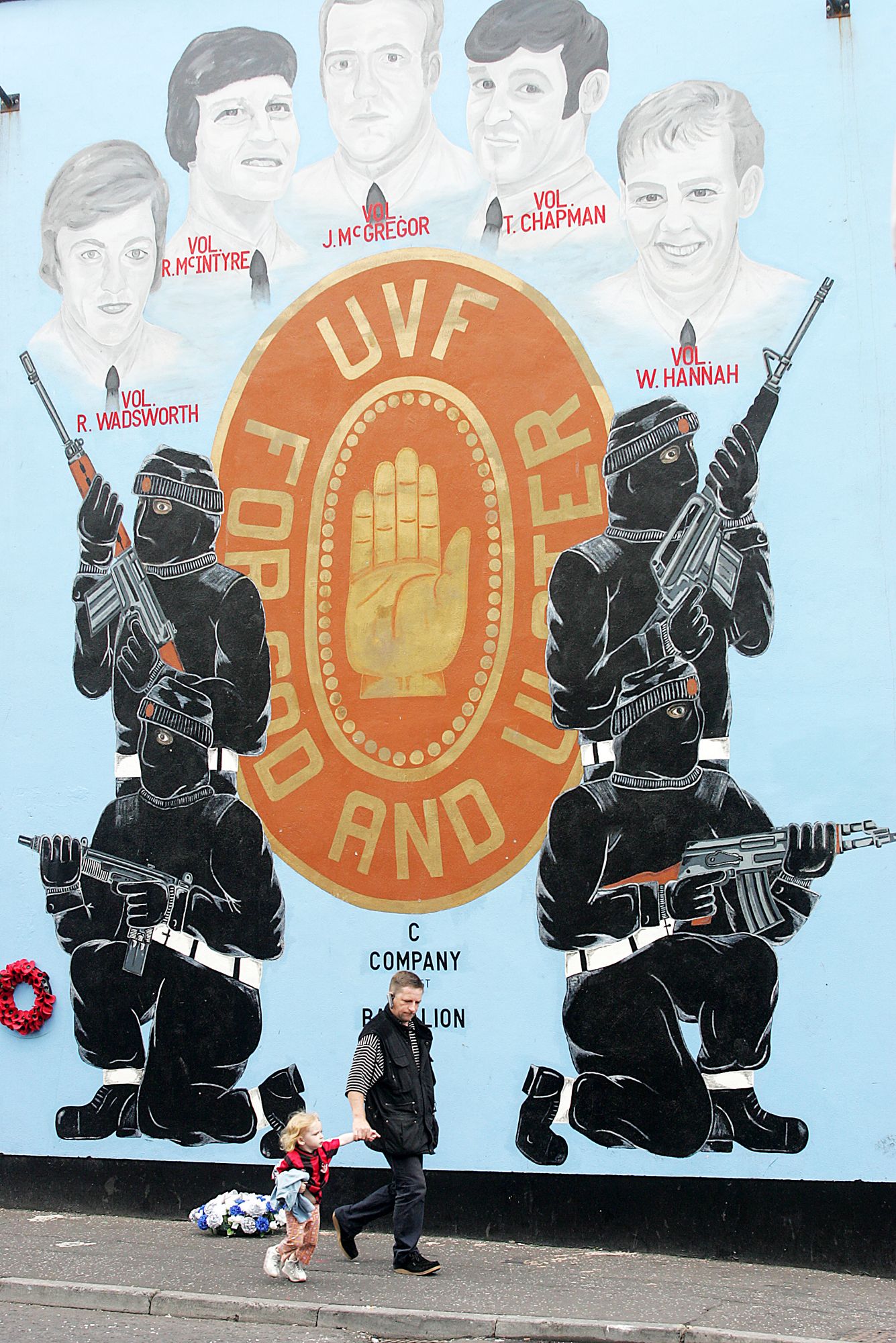VICTIMS: A mural for the UVF who were responsible for over 500 deaths during the conflict CONFLICT: A mural paying tribute to the UVF, who were responsible for over 500 deaths during the conflict