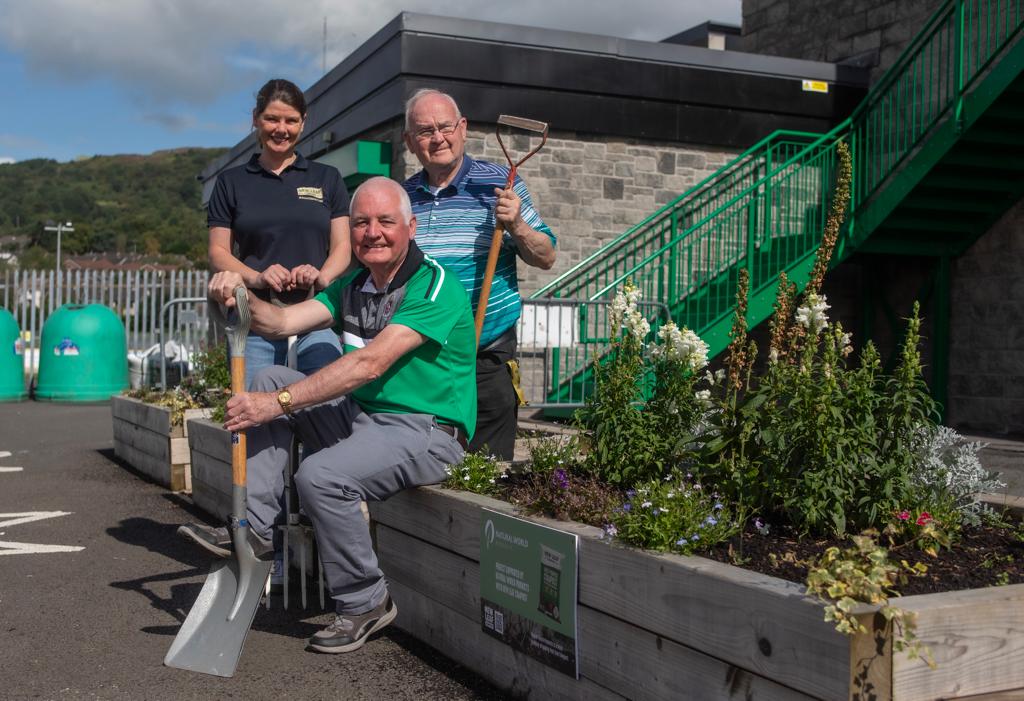 Sharon McMaster, Jim Molloy and Georgie Duffy at Sarsfields