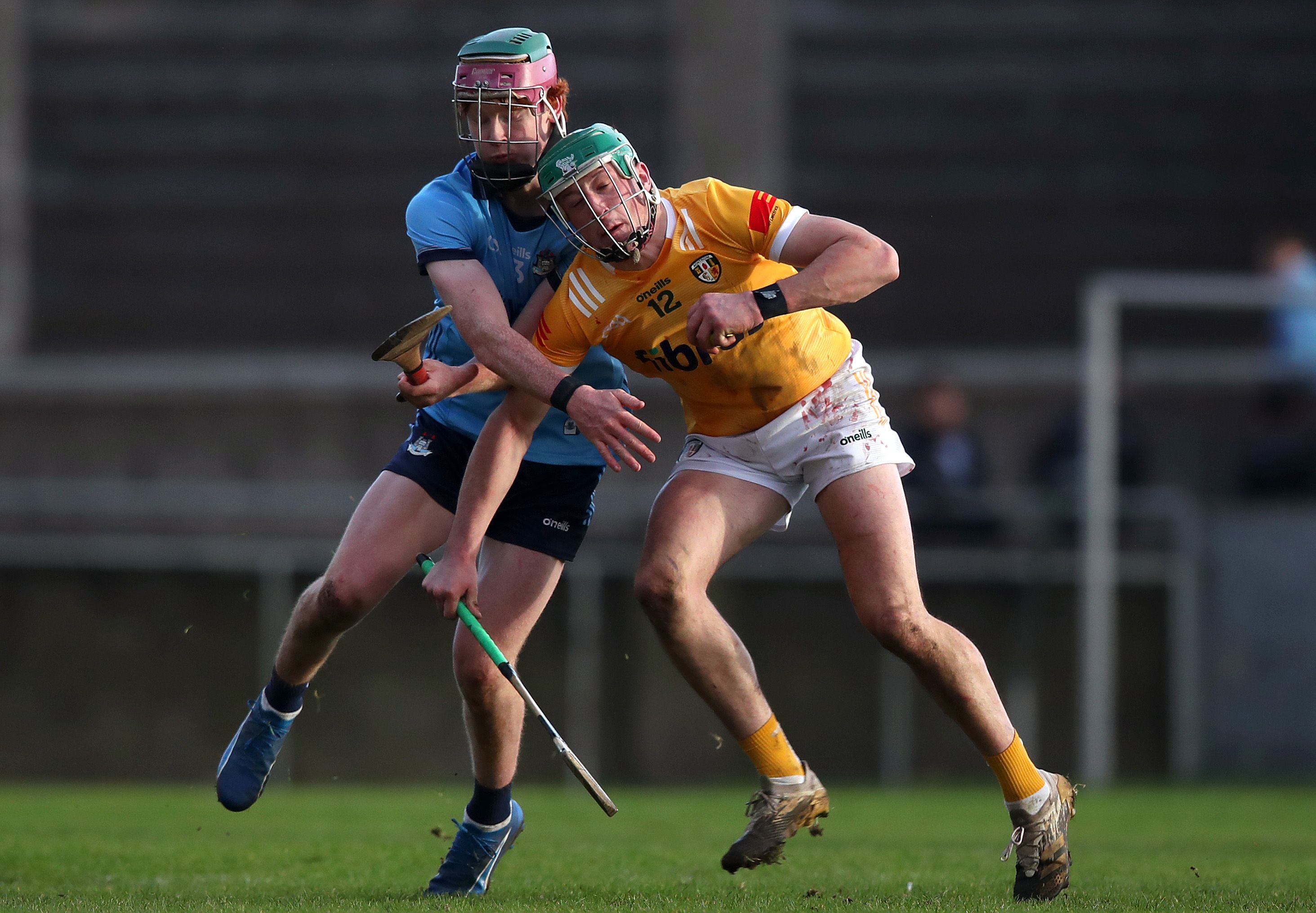 Paul Boyle collides with Diarmaid Ó Dúlaing