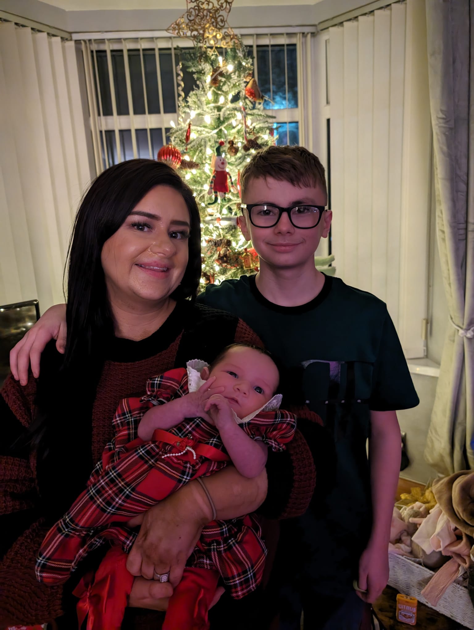 Ryan with mum Nichola and new baby sister Aoibhín