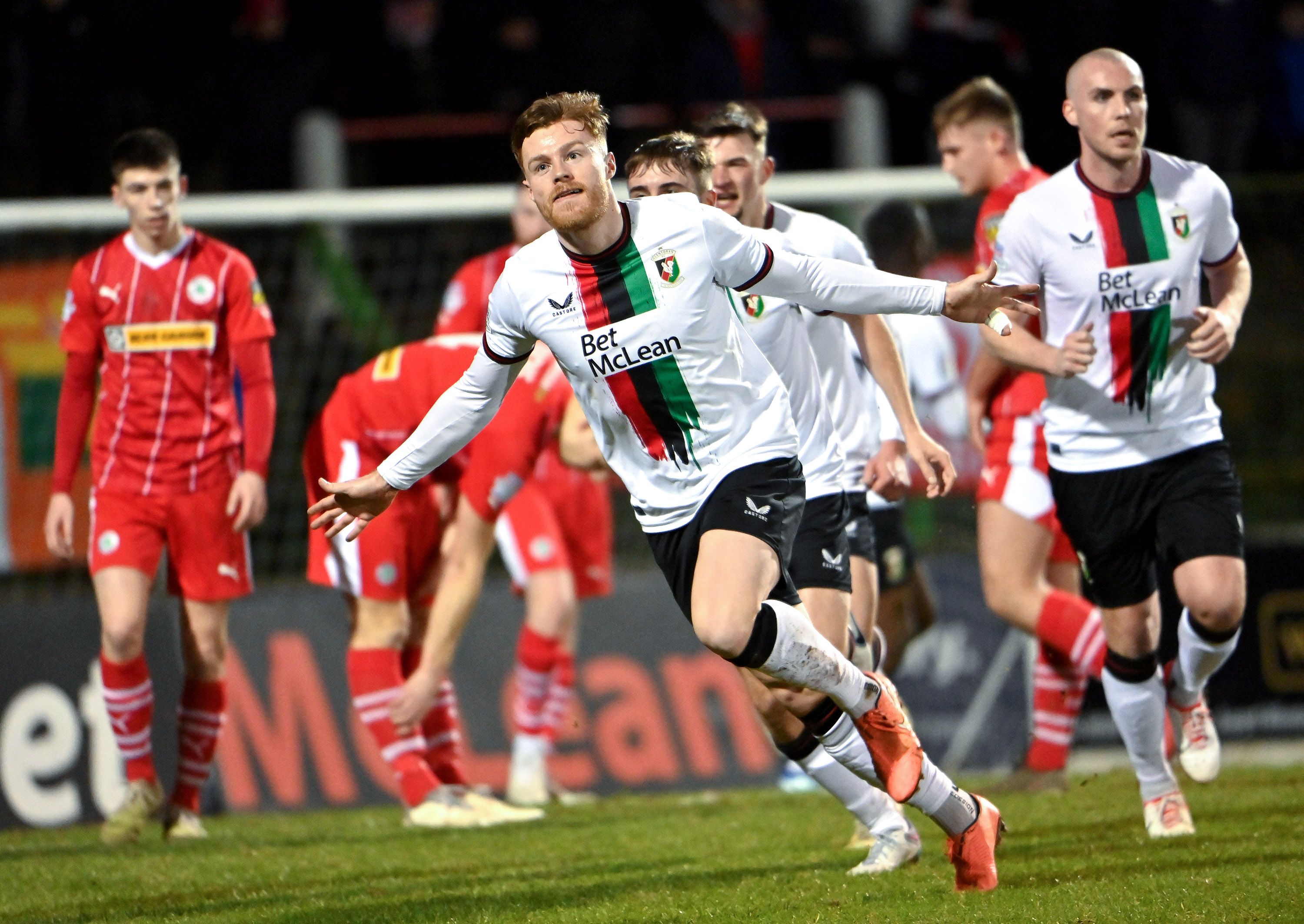 Aidan Wilson puts the Glens one up