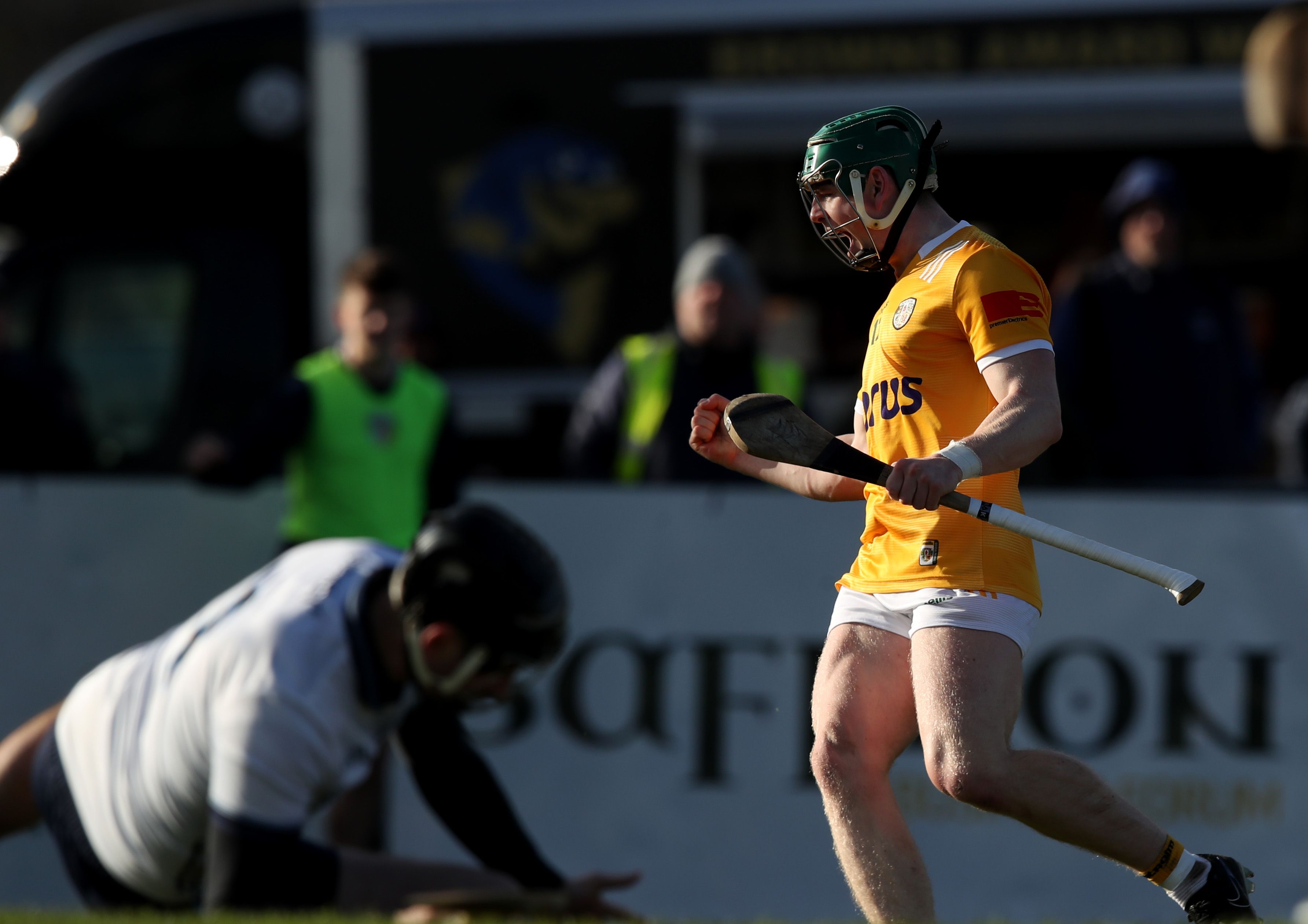 Conal Cunning celebrates his goal