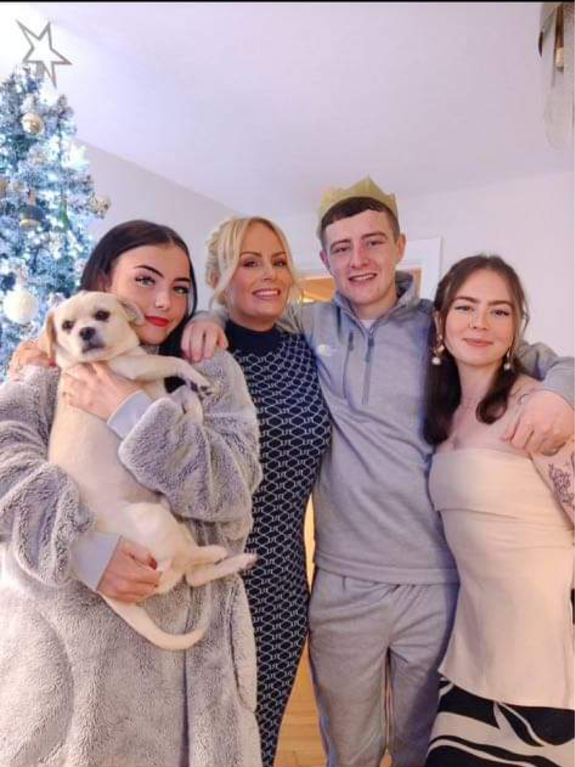 Nichola with children Rachel, Tony and Jade