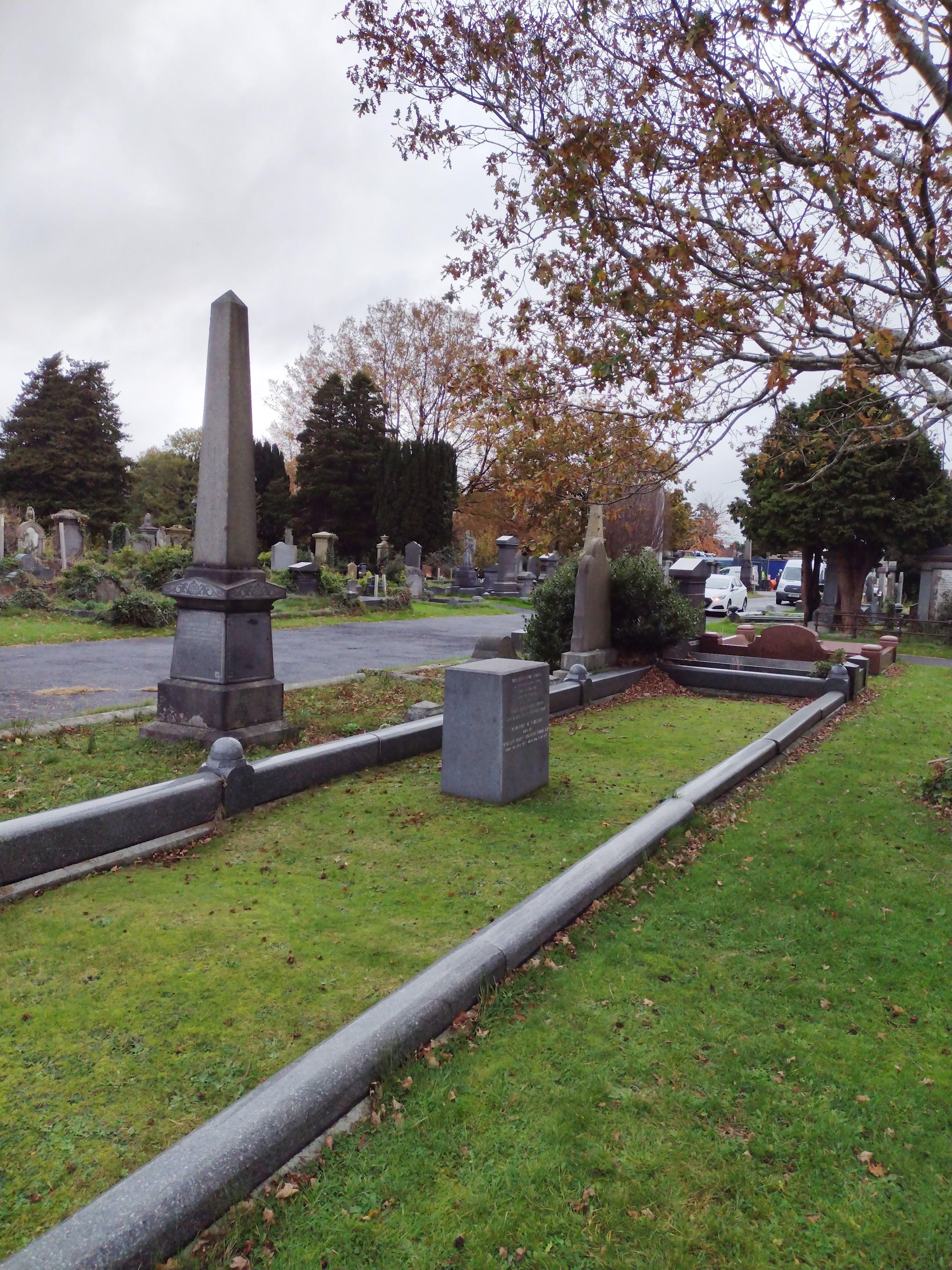 How the grave looks now without the bust