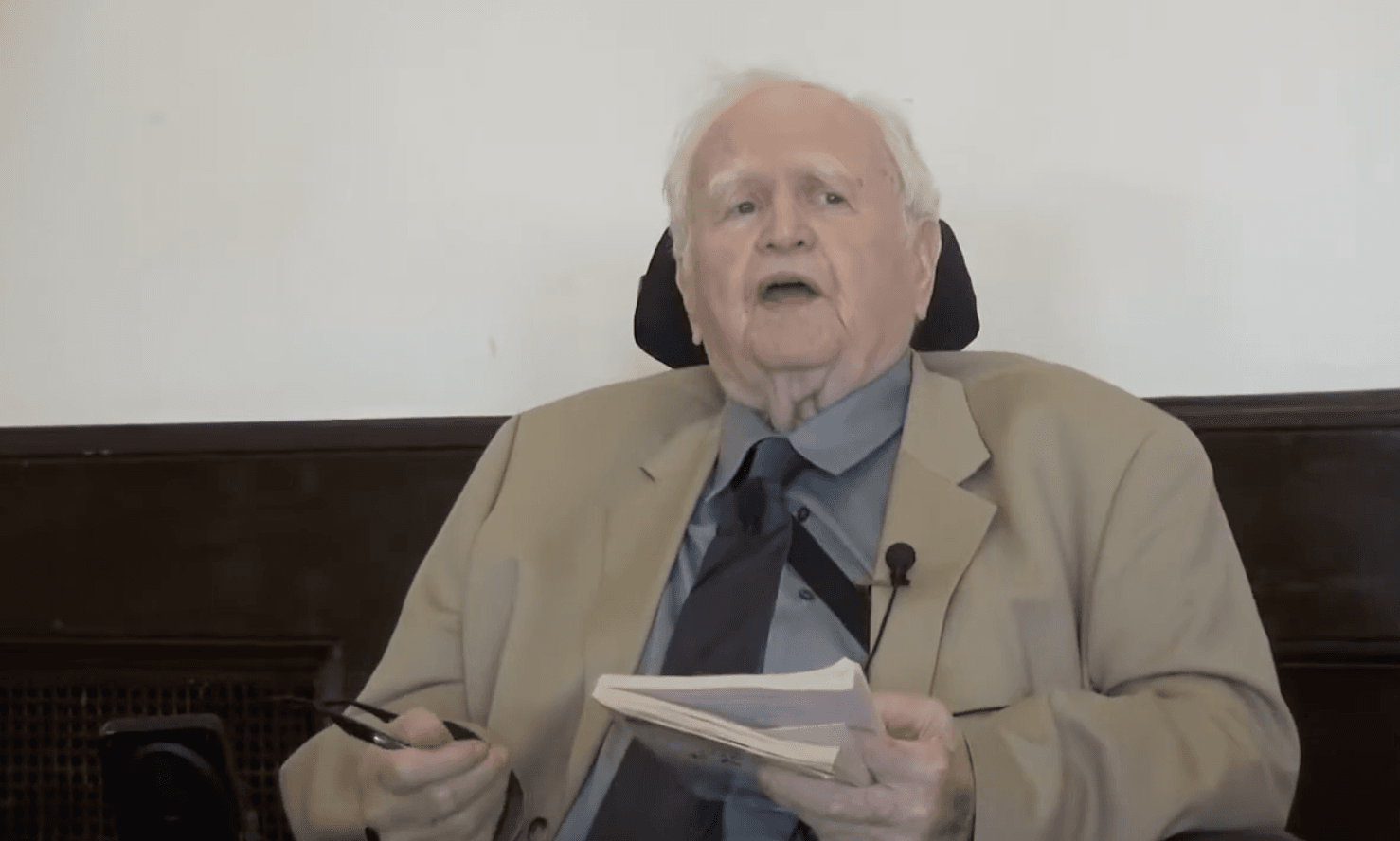 MAN OF MANY TALENTS: Malachy McCourt bursts into song during a book reading
