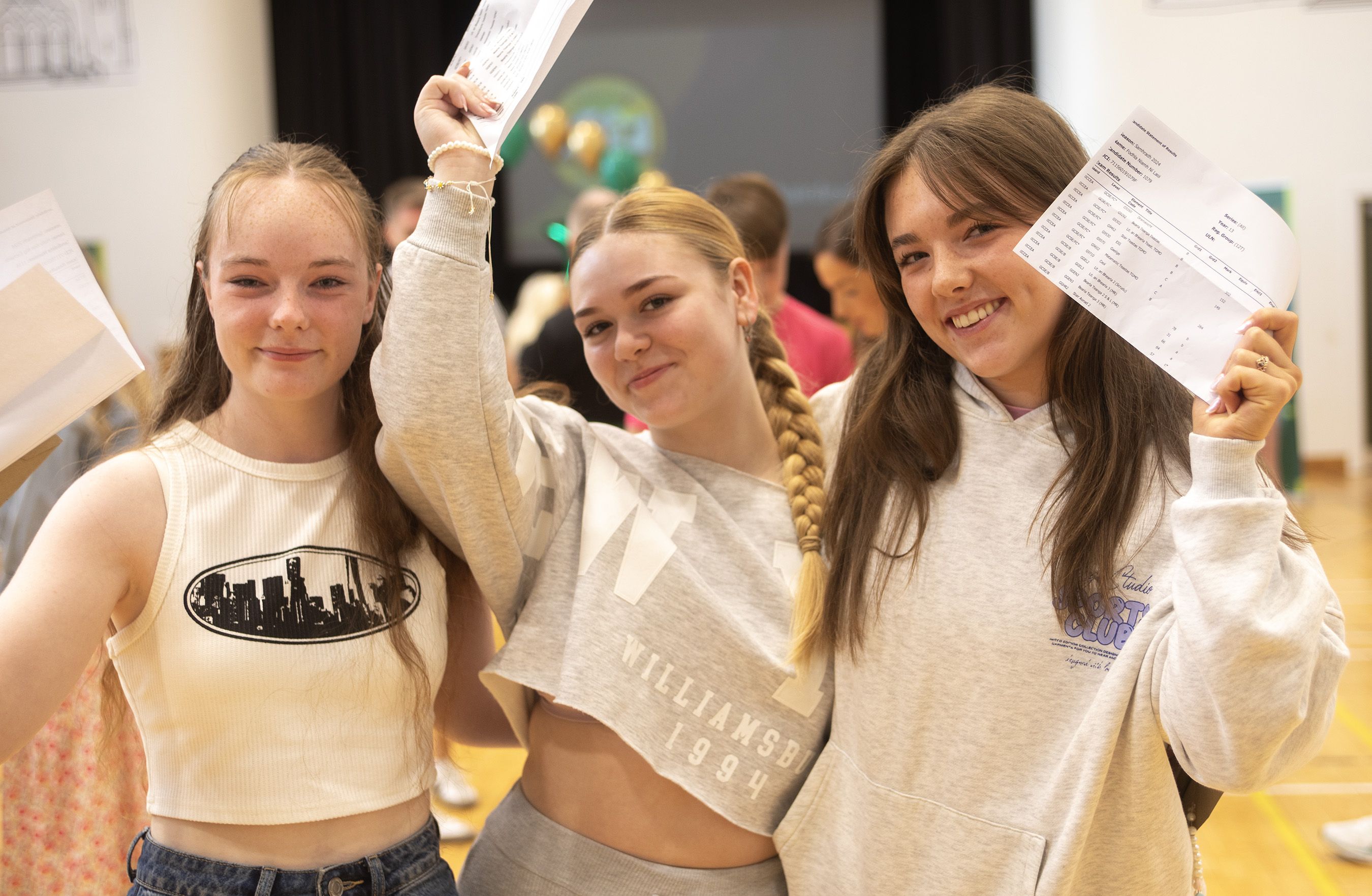 Holly McGahey, Sophia McCann and Fodhla Ní Laoi