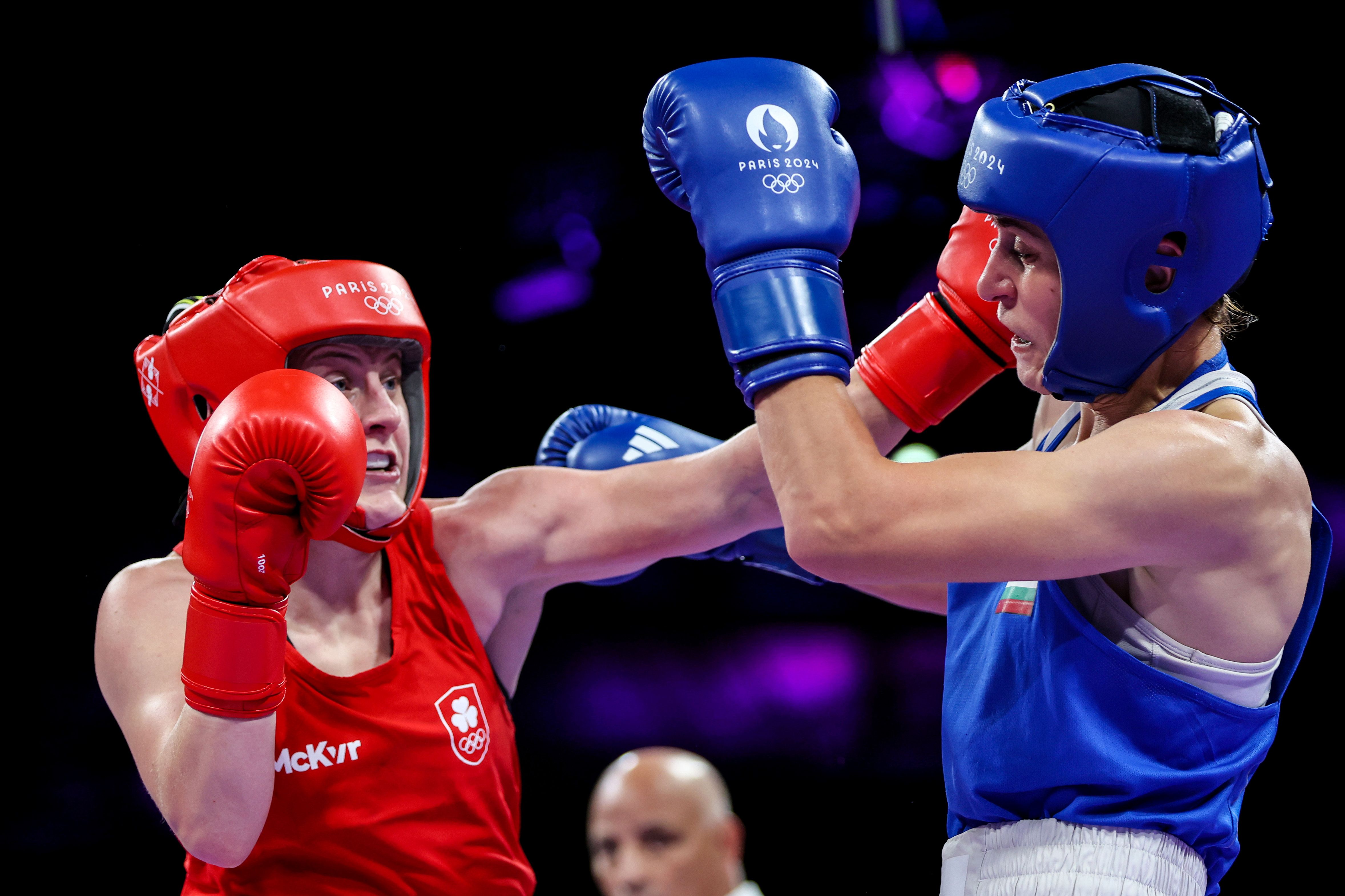 Walsh gets through with a left hand