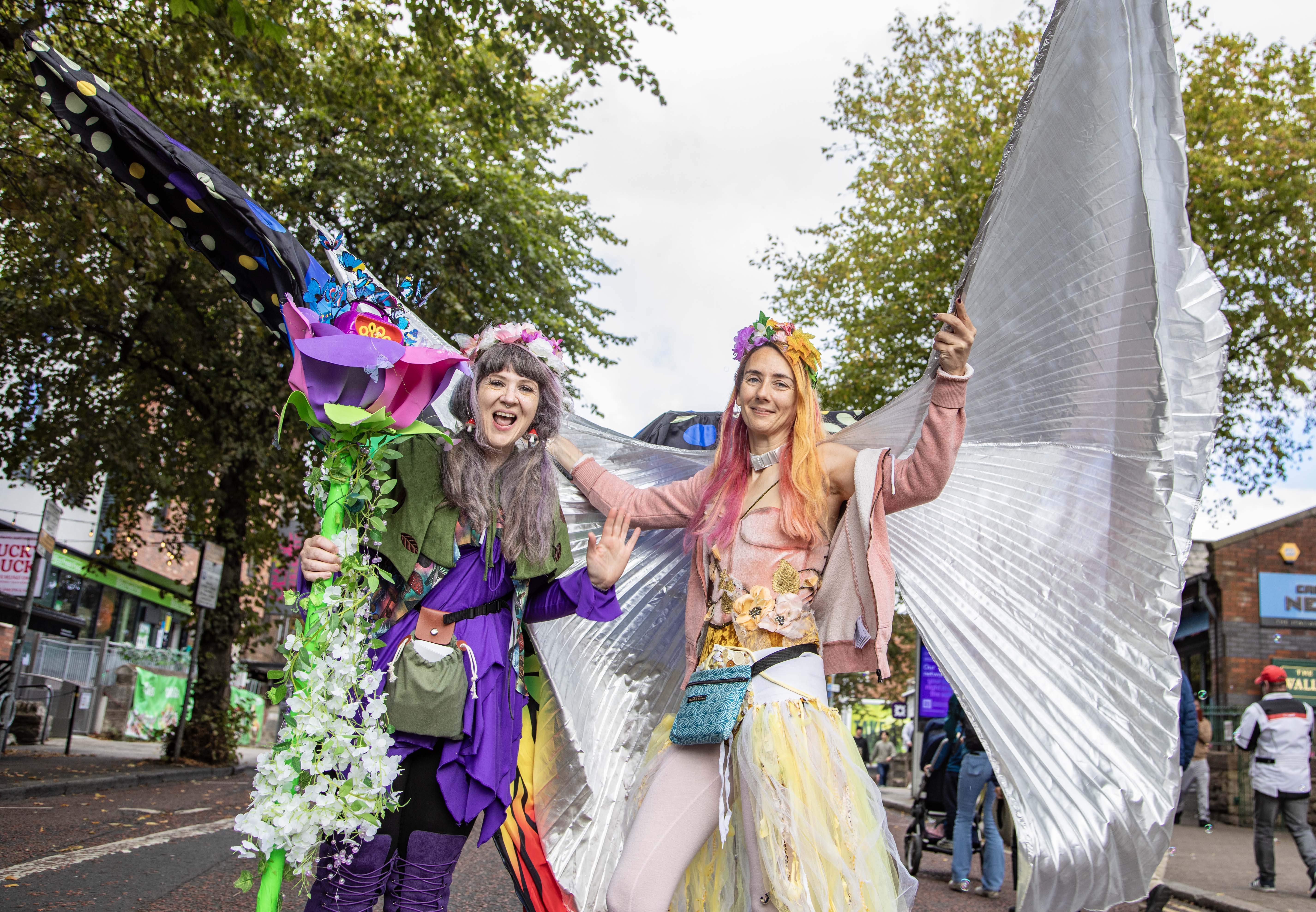 Em The Fairy and Fi Flo Hoops at the Open Botanic Festival