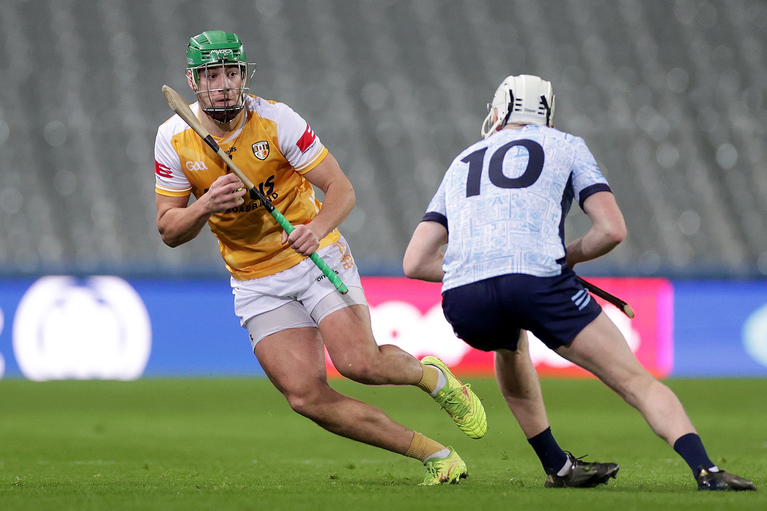 Conall Bohill looks to find a way around Conal Ó Riain