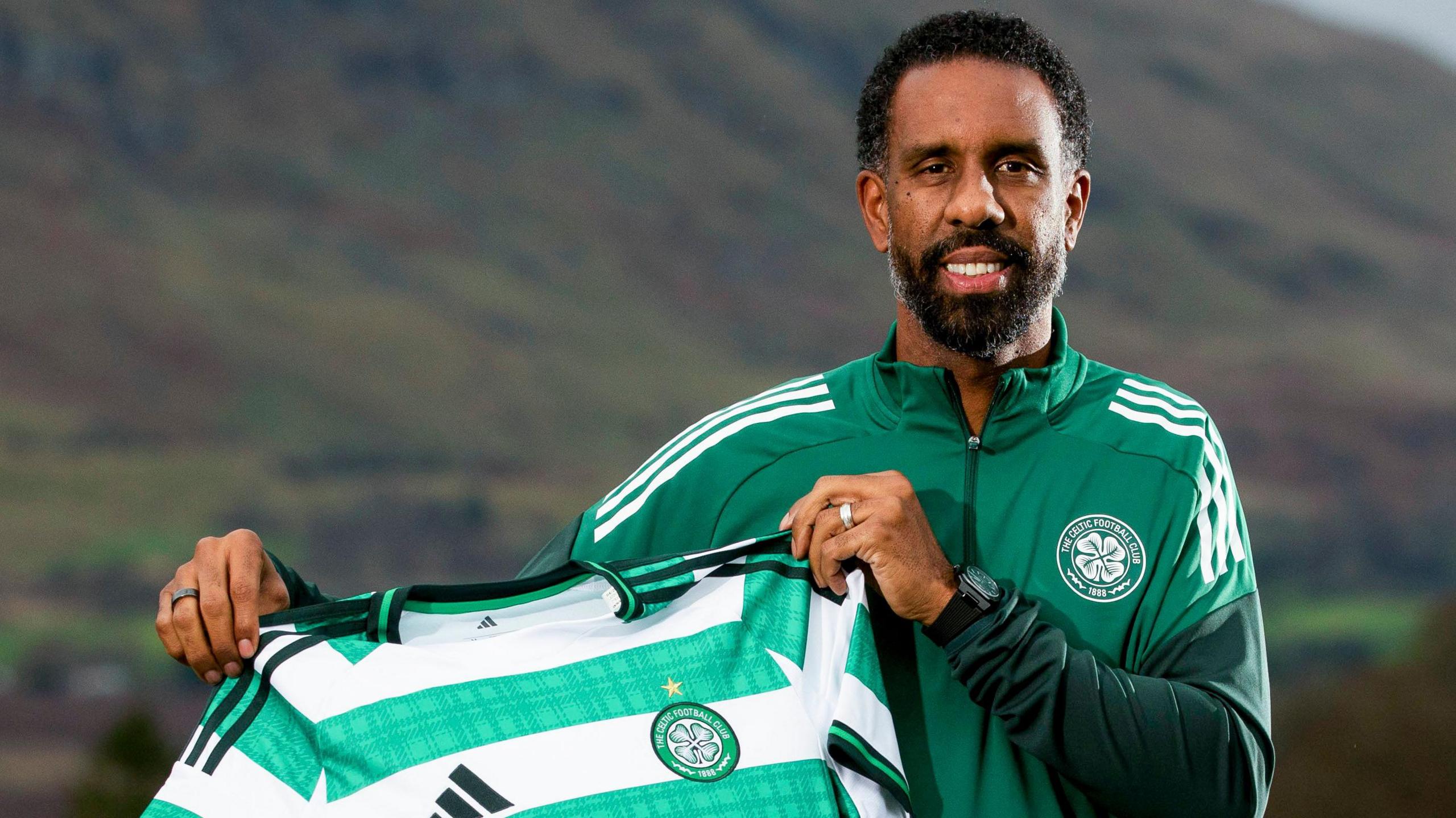 Wilfried Nancy signed a 2.5 year contract as Hoops boss
